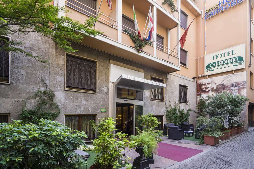 Hotel Carrobbio Милано Екстериор снимка